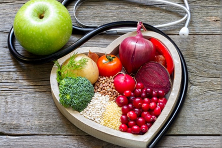 Alimentazione equilibrata e malnutrizione: fisiologia e patologia 